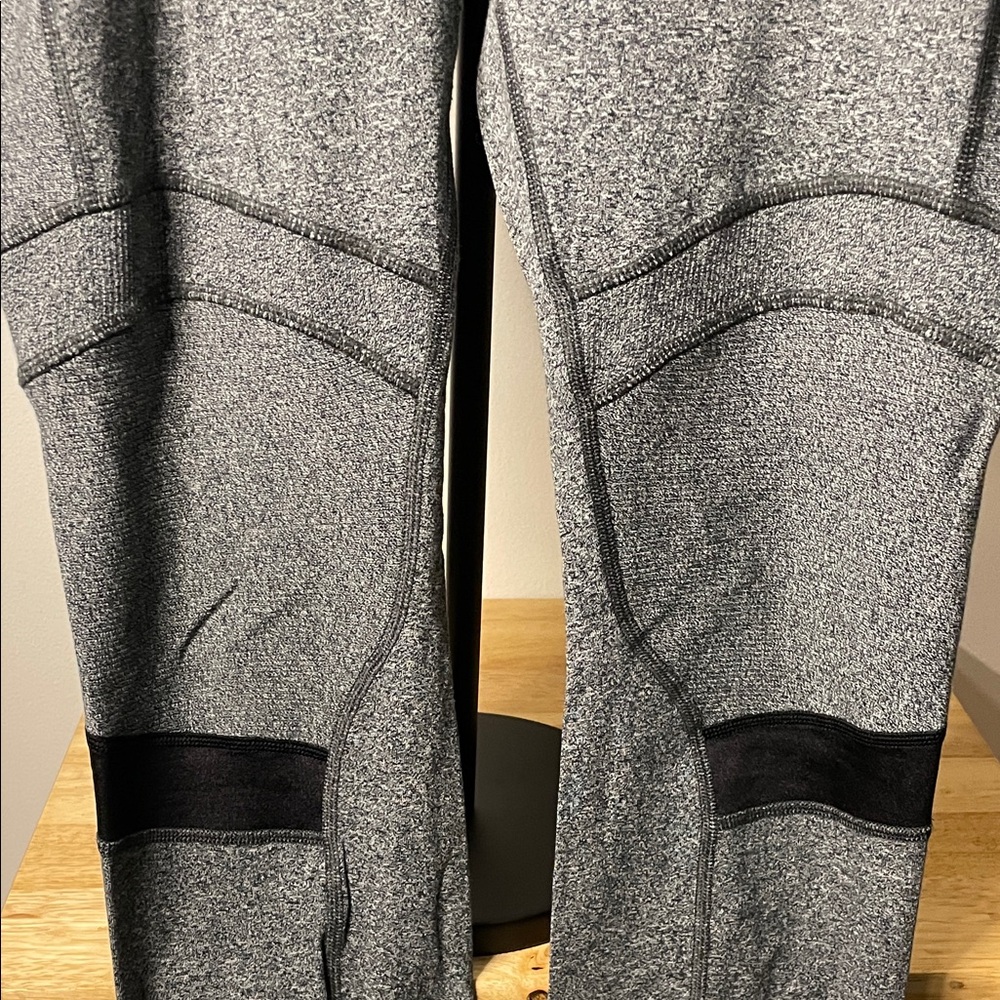 lululemon athletica Gray Leggings - Picture 5 of 7